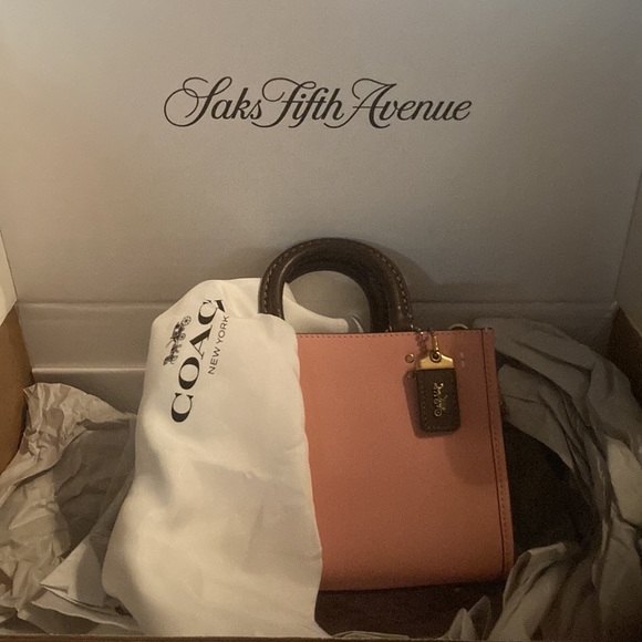 NWT AuthenticCoach Rogue 17 and 1941 suede and glove tanned mini rogue bag charm - Picture 4 of 5